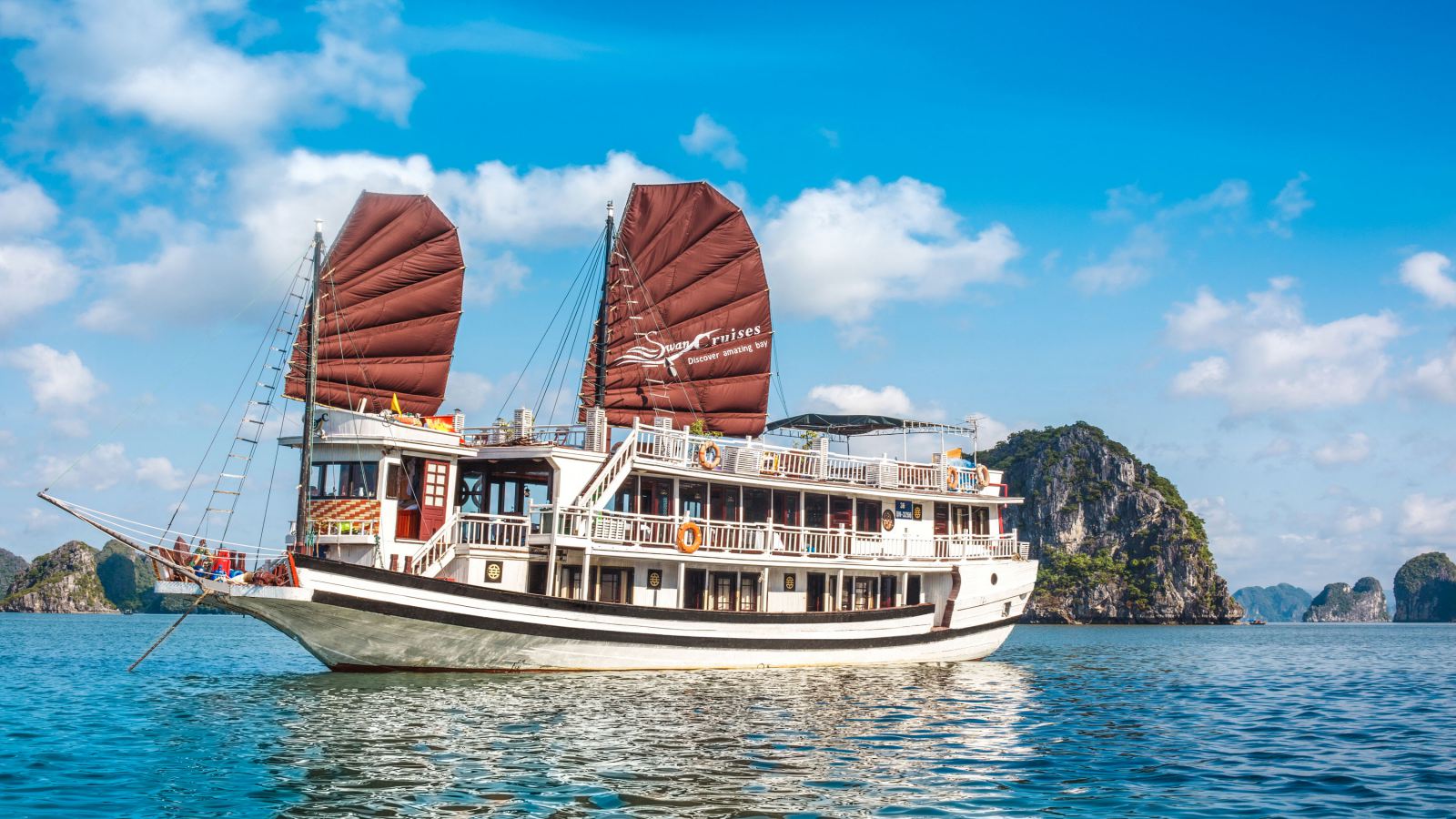 TIPS FOR CHOOSING THE BEST HALONG BAY CRUISE TOUR