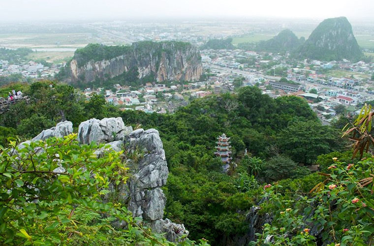 Top 5 Beautiful Spots of Da Nang You Should Explore on Your Vietnam Tours