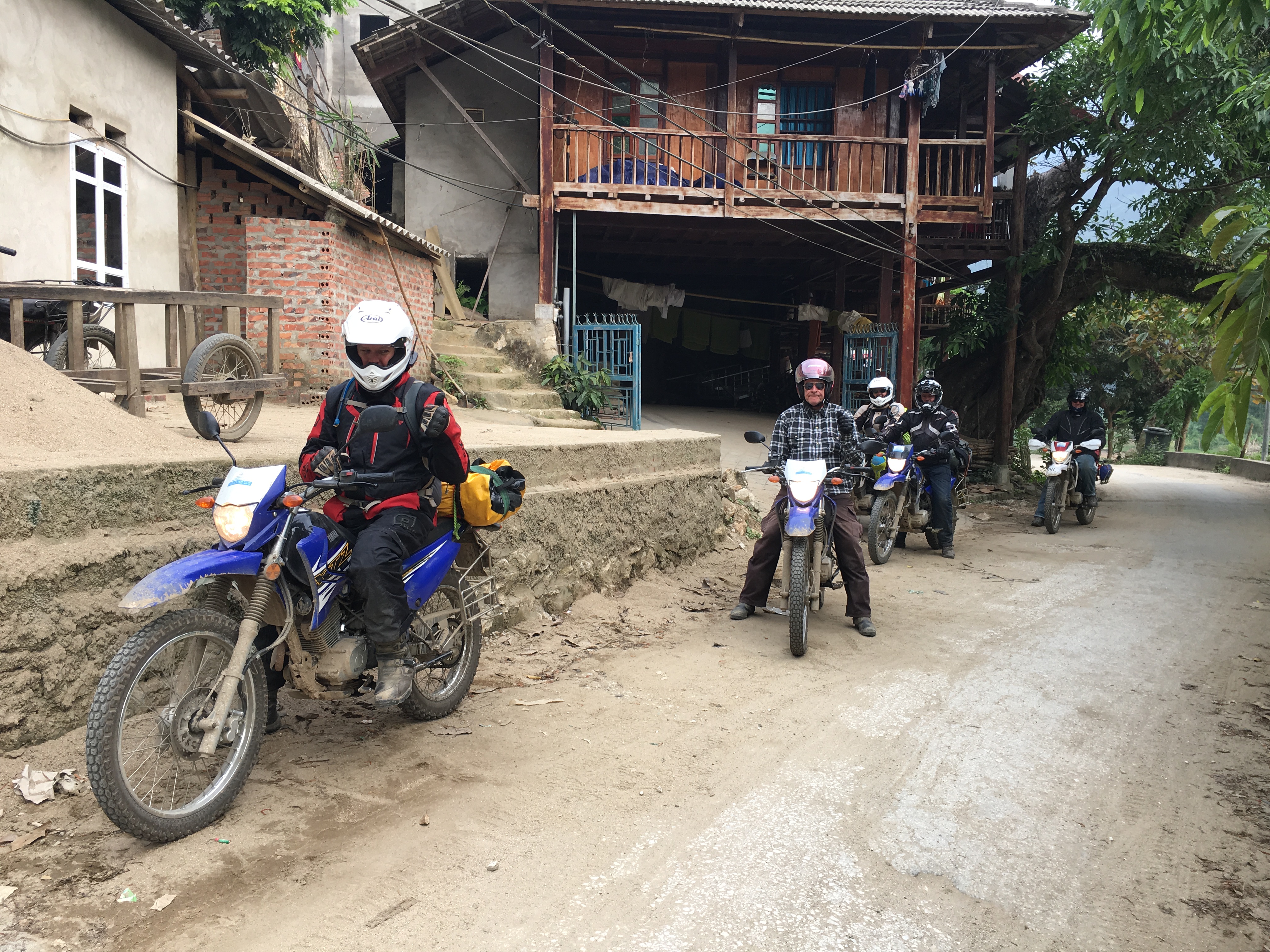 Exploring Mekong with 3 Days Motorbike Tour